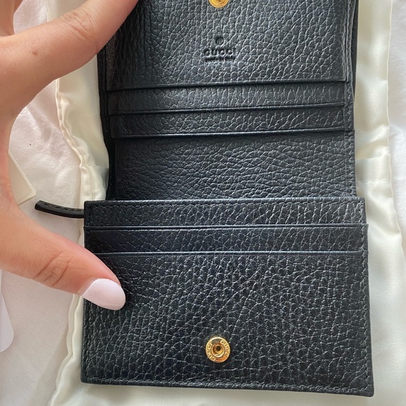 Gucci Marmont Wallet - Picture 3 of 6